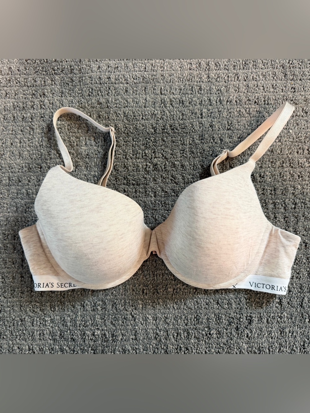 Victoria’s Secret Lightly Lined Demi T-Shirt Bra